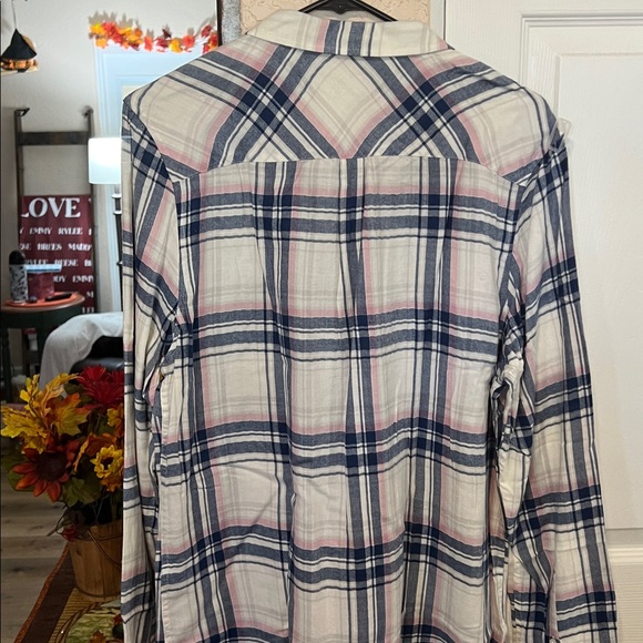 NEW SIZE 16 UNTUCKit Navy and Pink Plaid Shirt - Picture 4 of 4